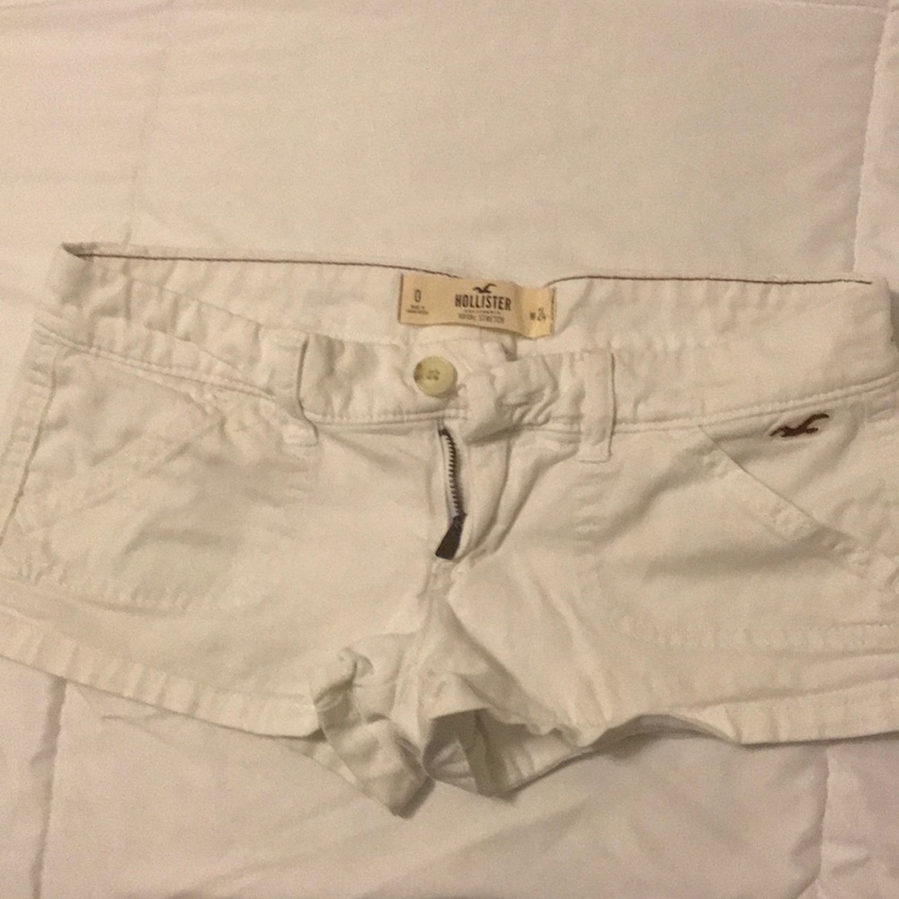 Nice white khaki shorts